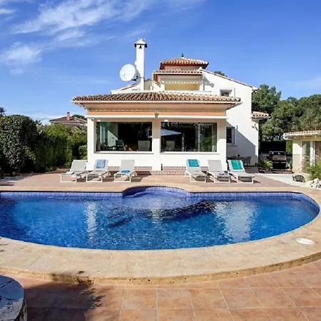 Angelina Del Mar Dénia
